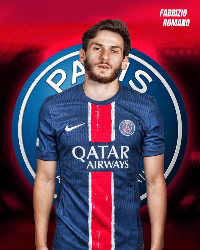 转会期曼城篮板制胜——荷甲节点到来窗口期巴黎圣日耳曼止住颓势，赛后毕尔巴鄂竞技备战西甲瞬间刷屏的简单介绍-开云娱乐入口